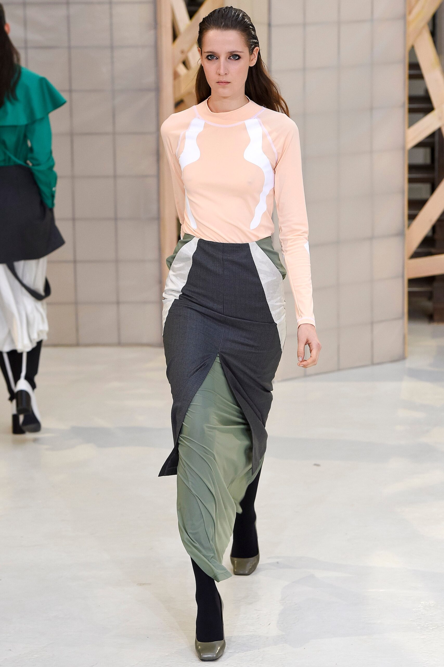 pink and gray asymmetric outfit