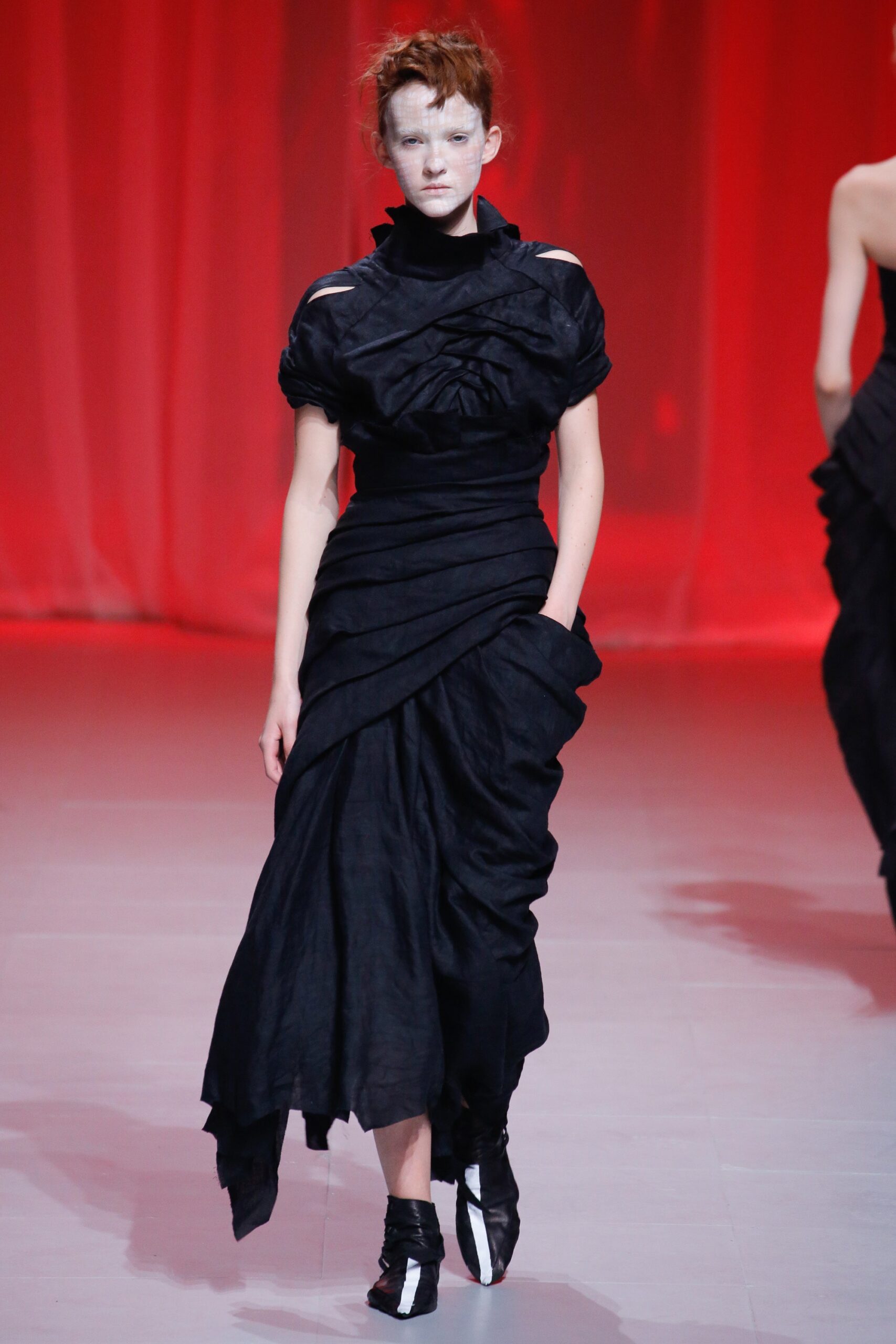 black fitted draped gown