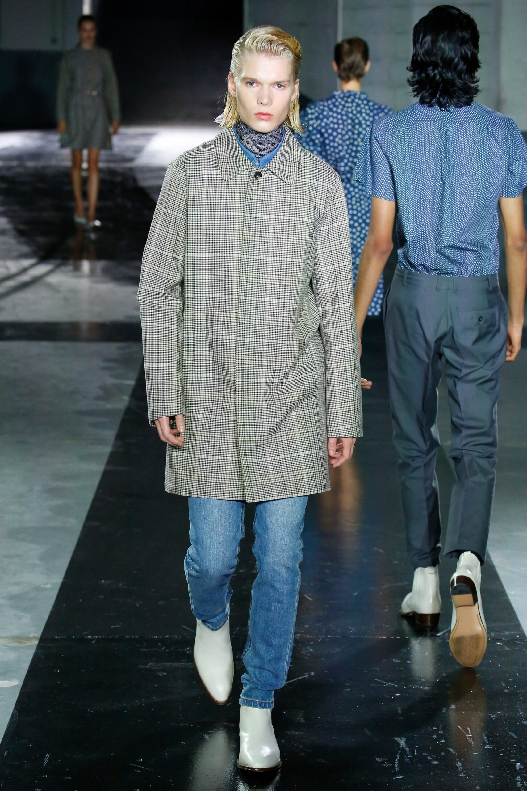 gray checked coat with denim pants