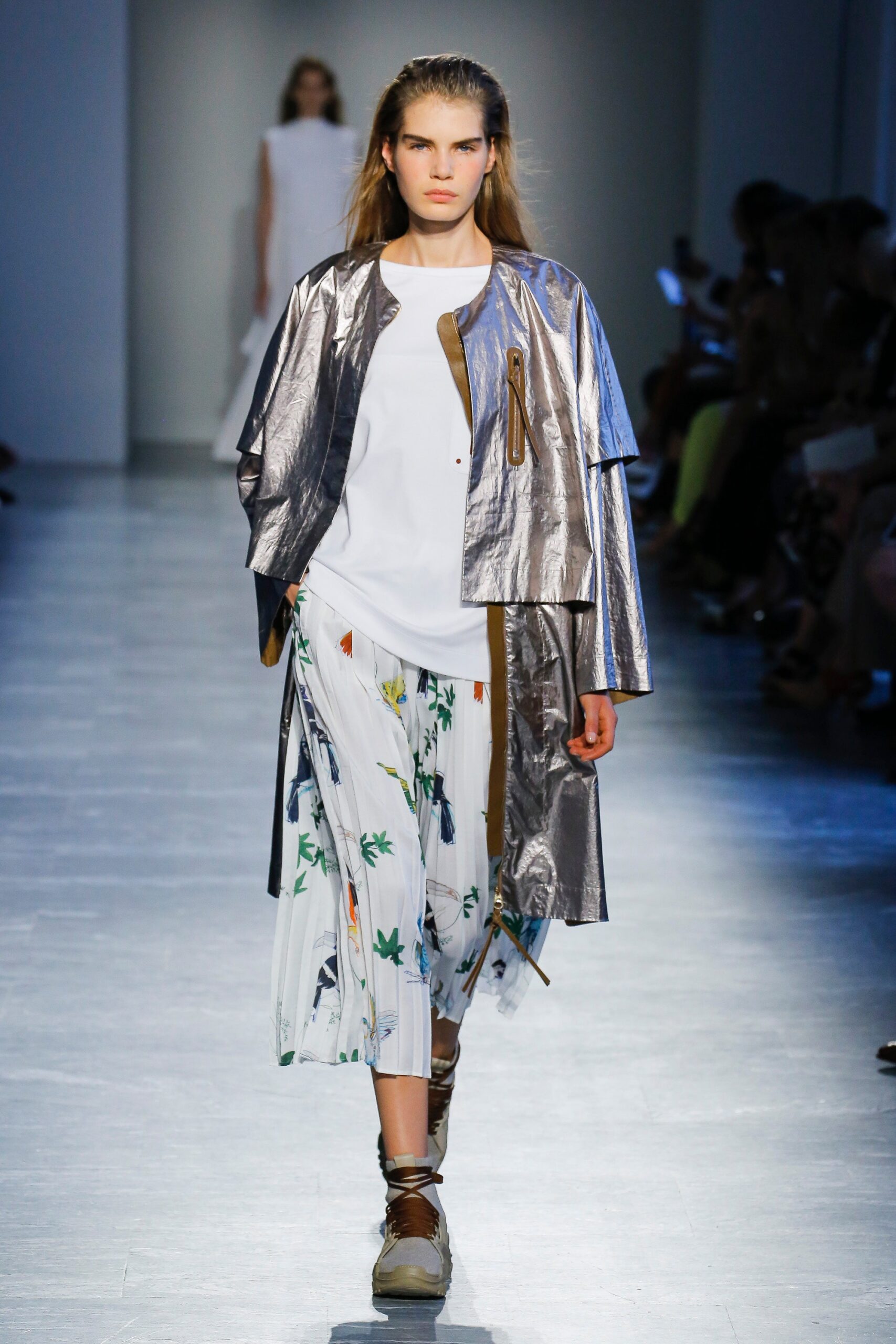 gray metallic long-sleeve collared relaxed layered shiny coat