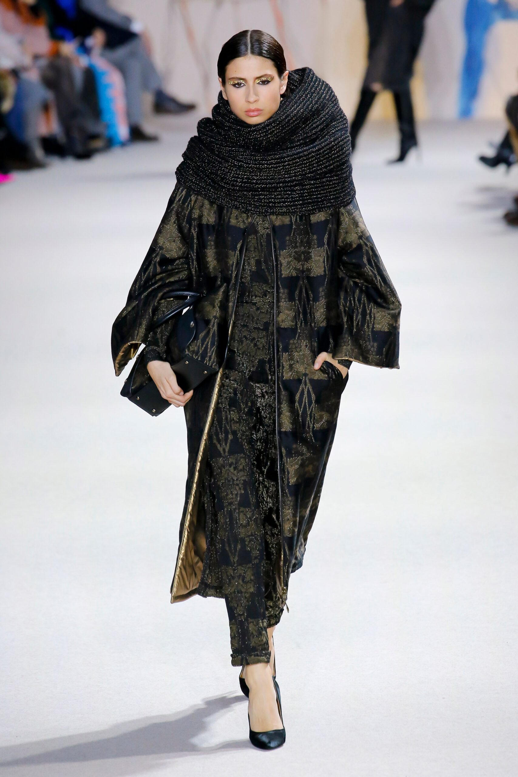 black knit scarf