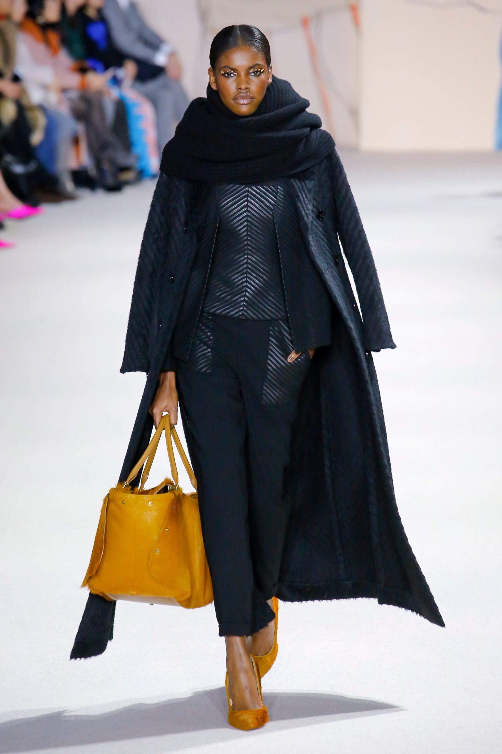Akris F/W 18 Look 379