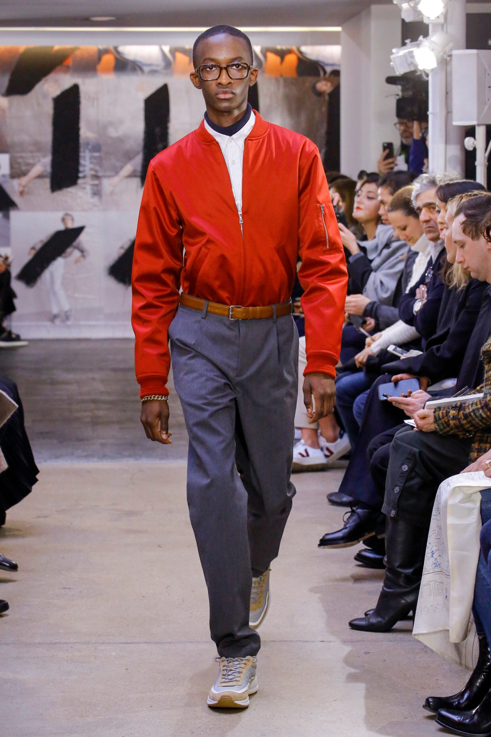red cotton long-sleeve collared fitted zippered jacket