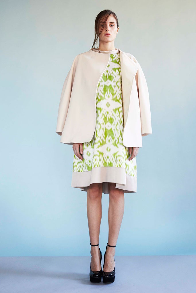 beige long-sleeve collared relaxed layered coat