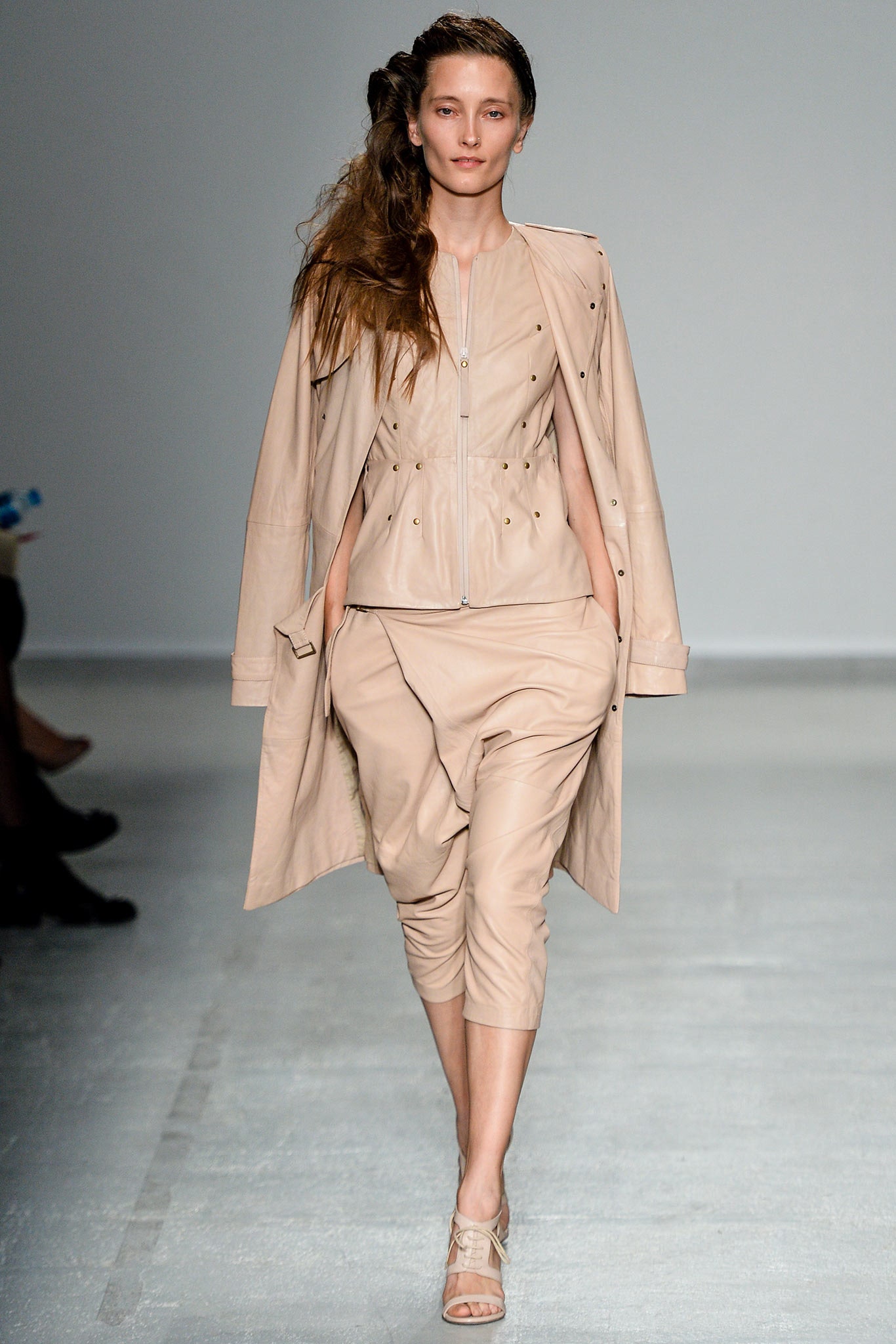beige leather relaxed cropped pants
