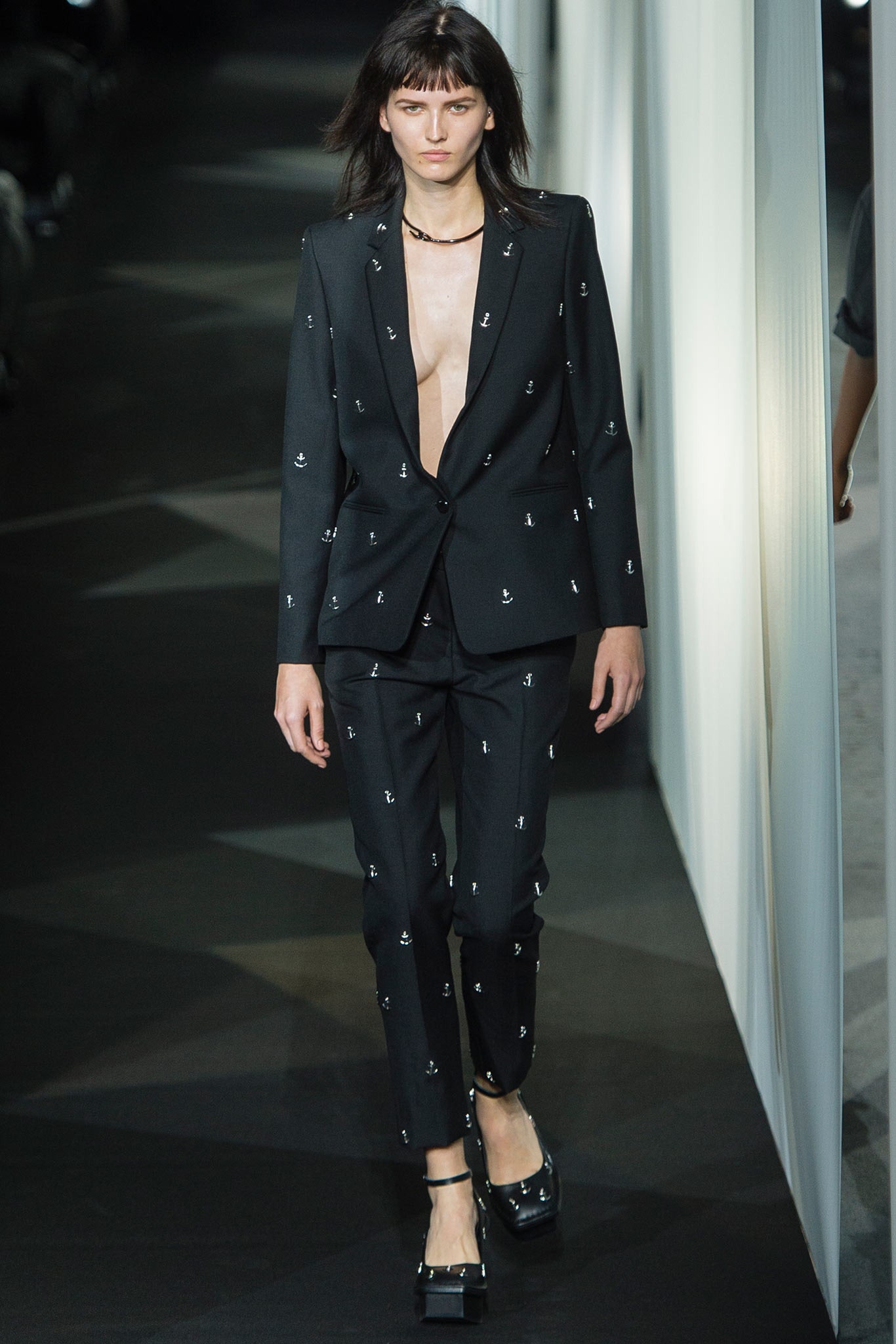 black cotton long-sleeve v-neck fitted buttoned printed suit