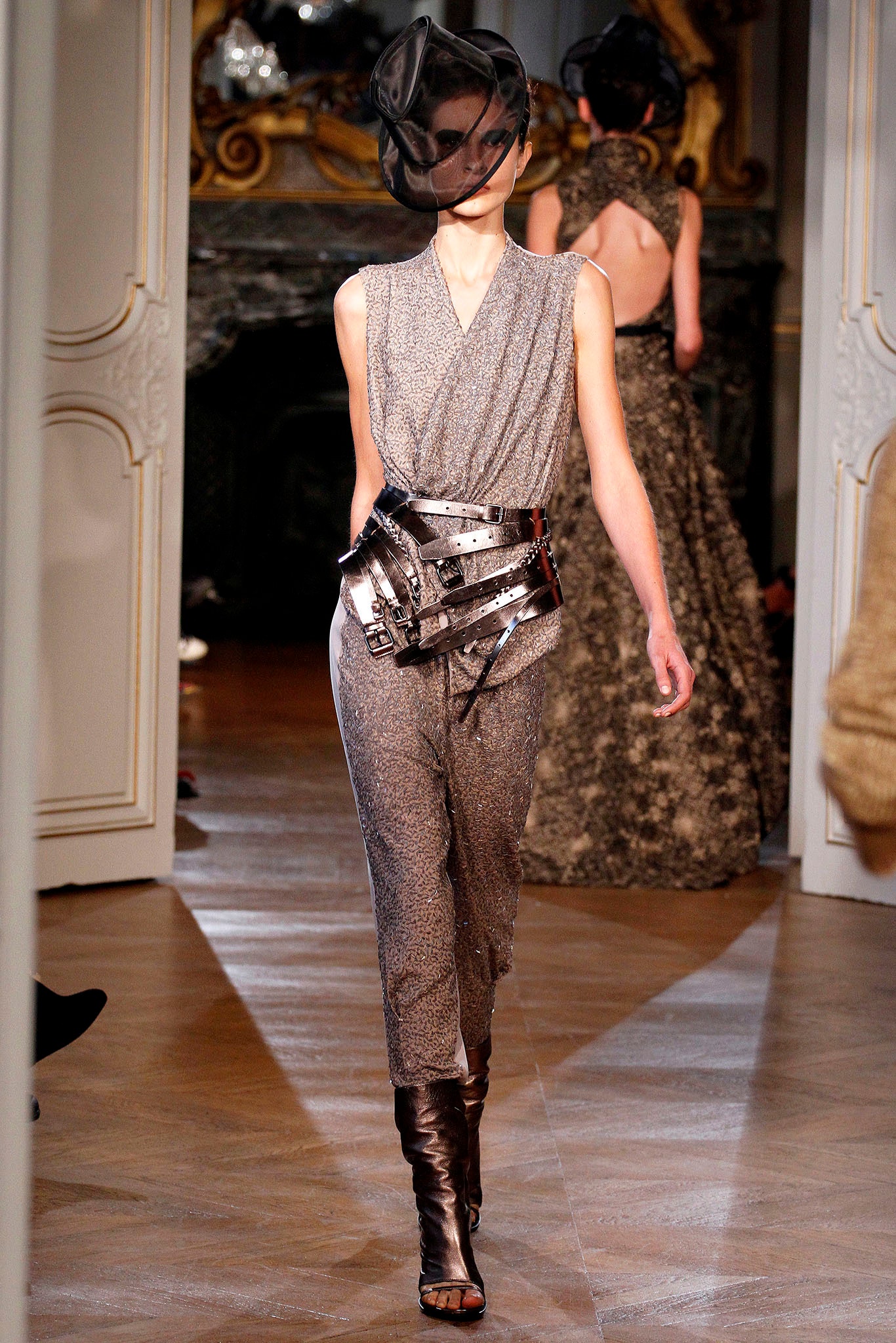 gray metallic structured zippered belt