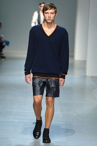 black vinyl fitted zippered shiny short shorts