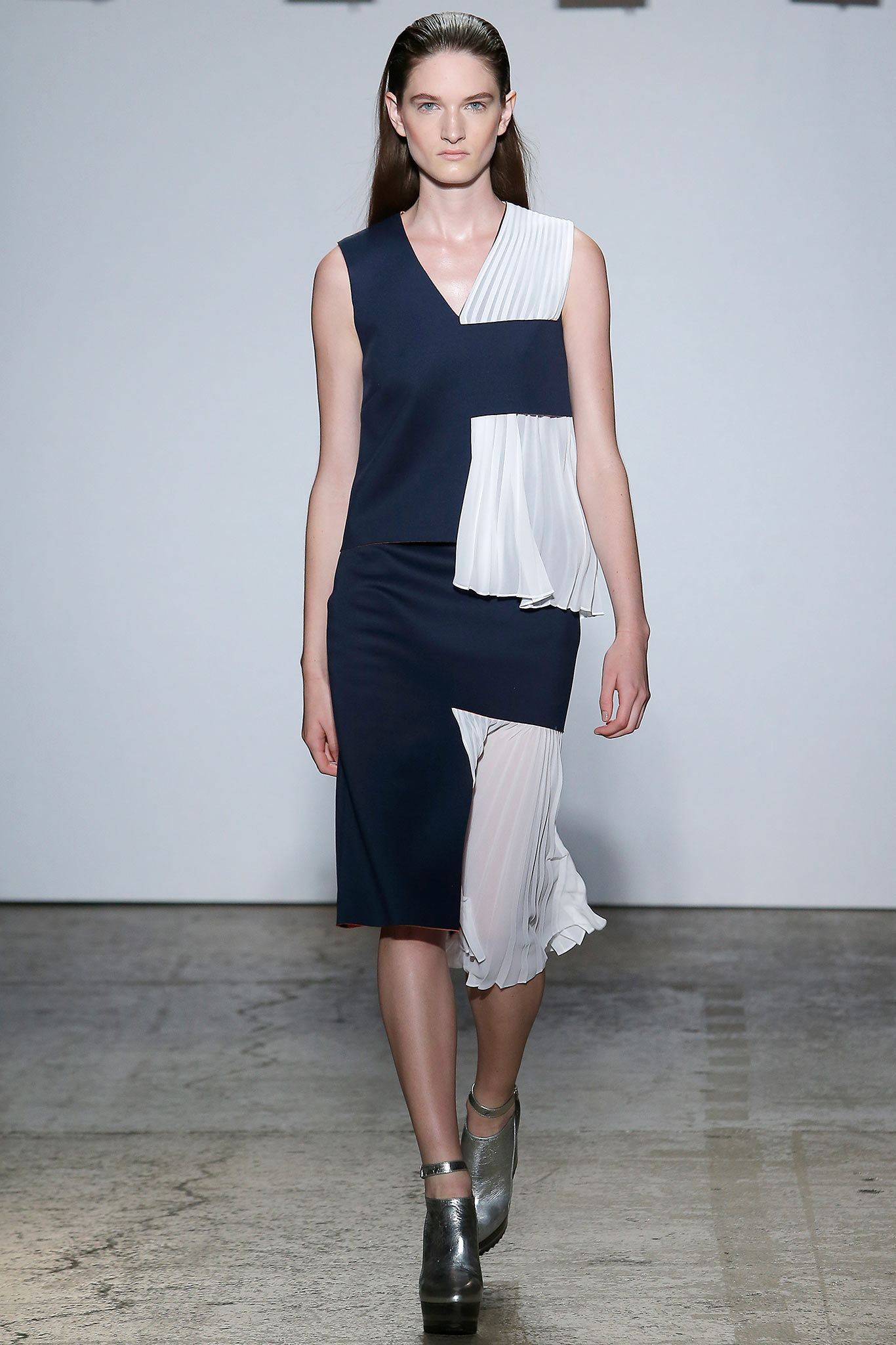 navy and white pleated midi dress