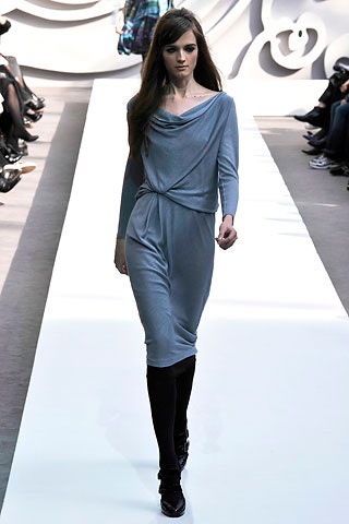 gray fitted long-sleeve dress