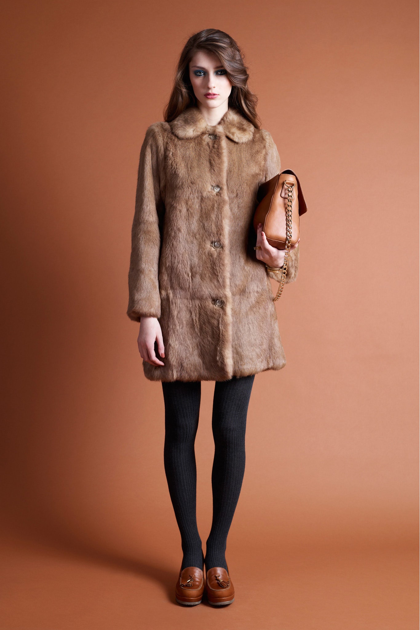 brown fur long-sleeve collared fitted buttoned coat