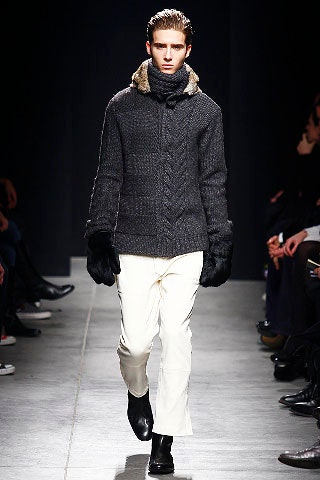 gray wool long-sleeve collared fitted sweater