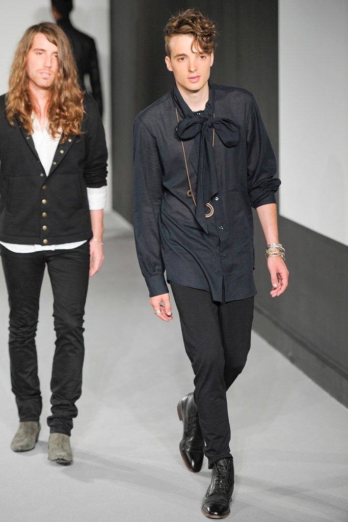 black relaxed shirt with slim pants
