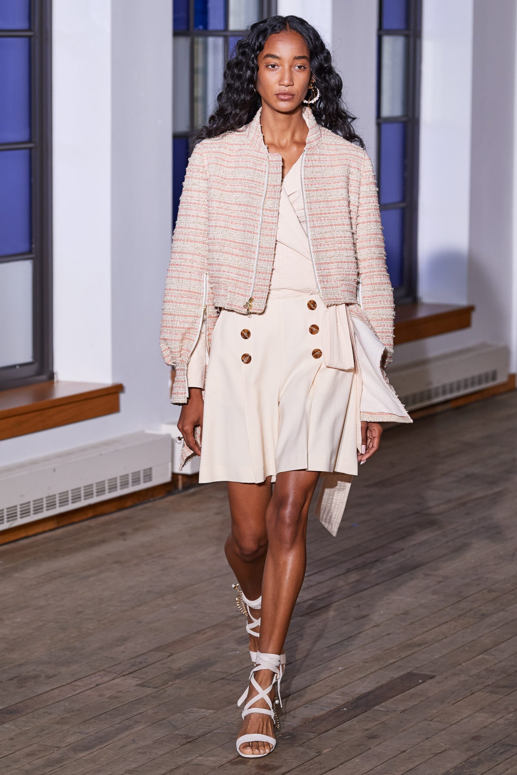 beige tweed fitted jacket with shorts