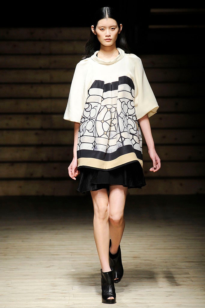 black and white printed mini dress