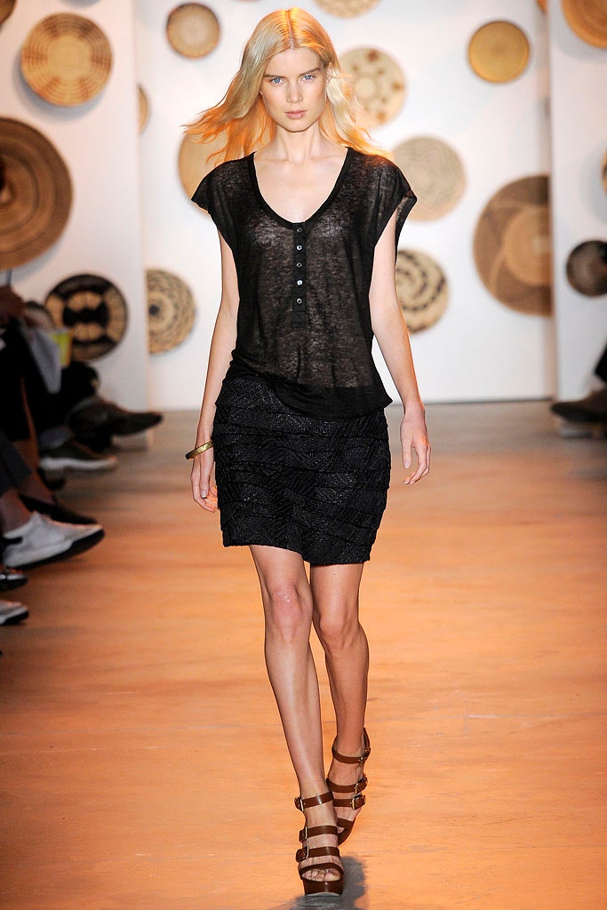 black cotton fitted textured mini skirt