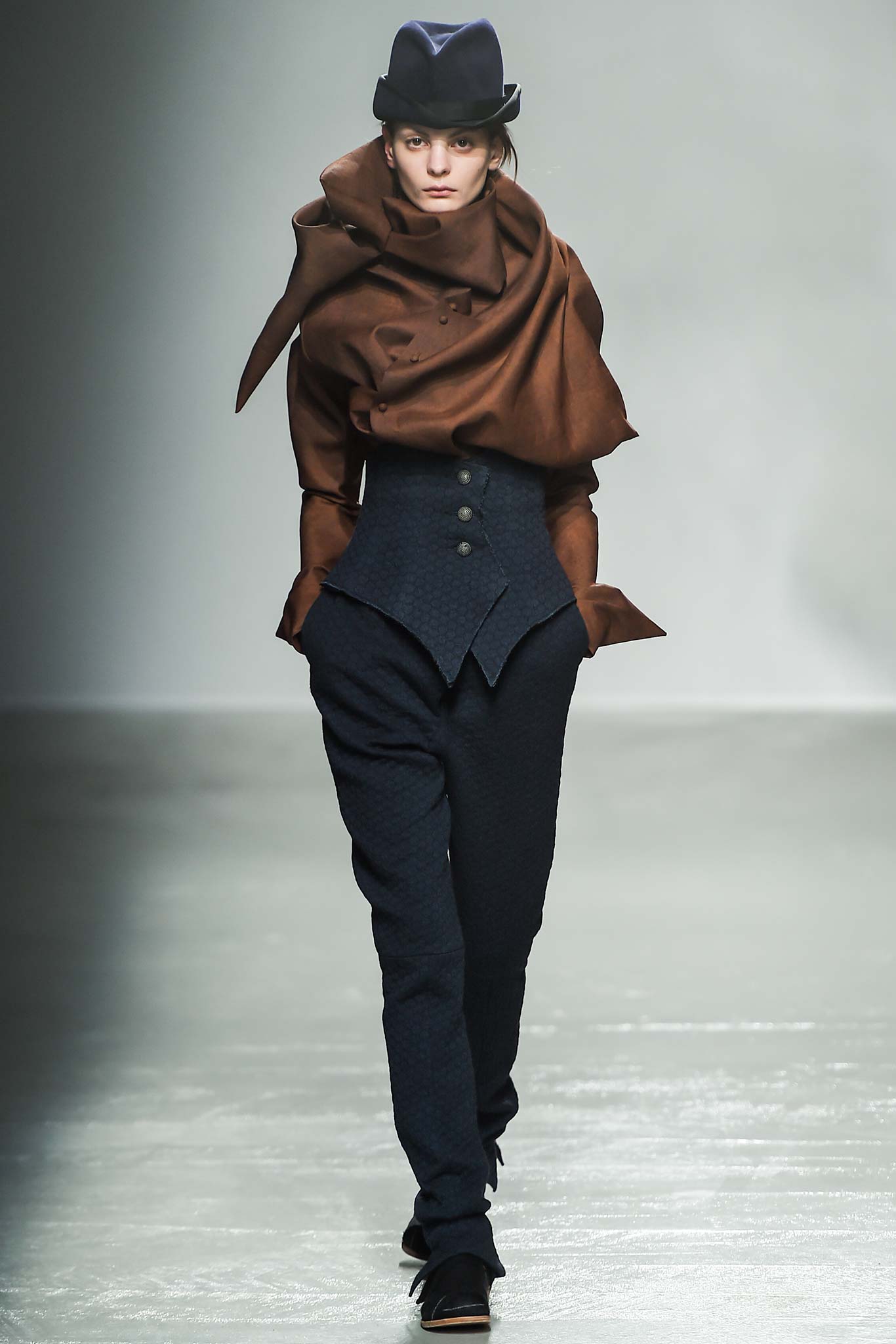 brown wool long-sleeve collared fitted draped jacket