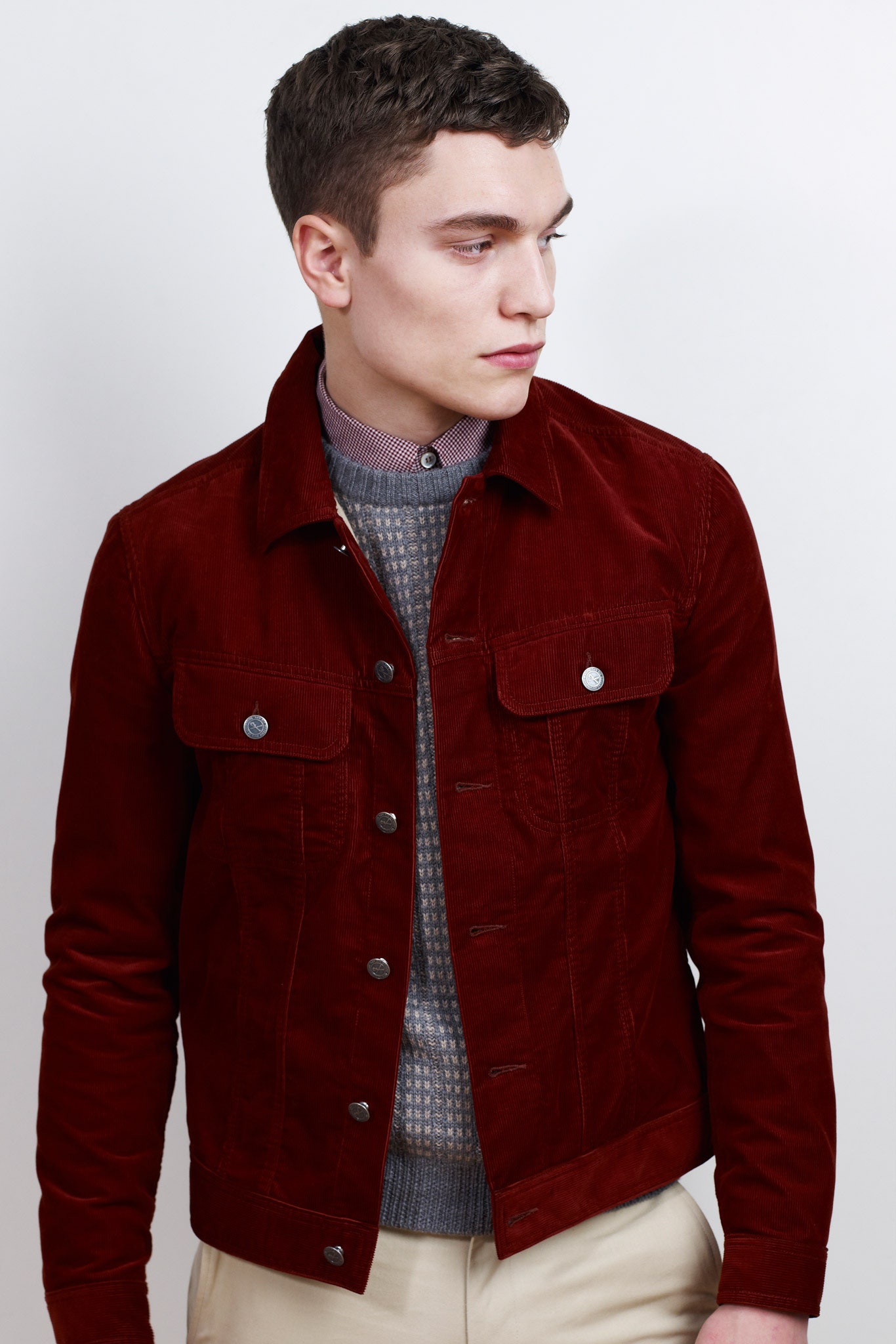 gray cotton long-sleeve collared fitted printed shirt