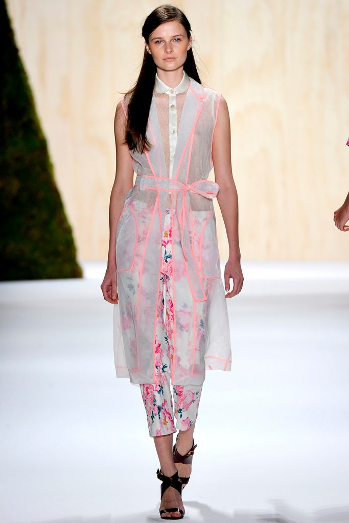 white chiffon sleeveless collared fitted floral layered dress