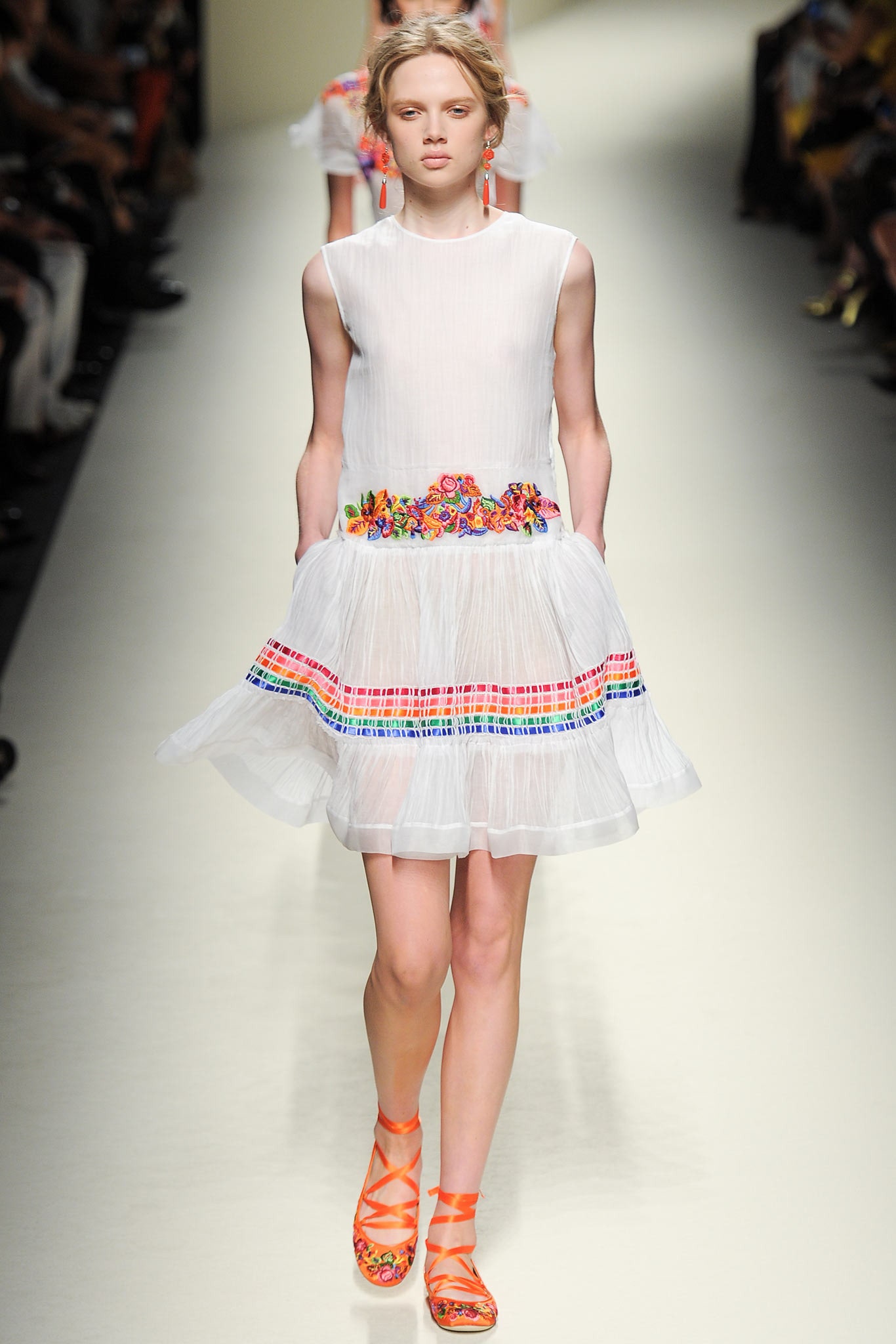 white cotton sleeveless collared fitted pleated embroidered dress