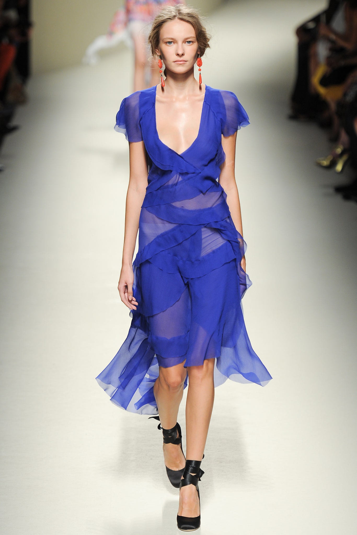 blue chiffon sleeveless dress