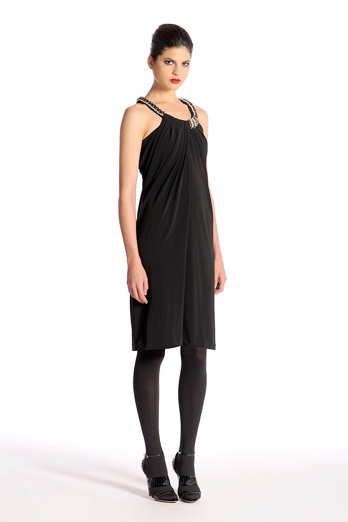 black relaxed sleeveless dress