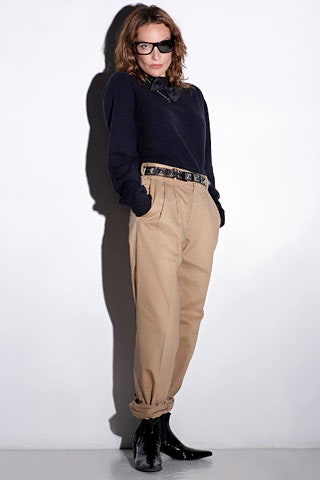 black cotton long-sleeve collared fitted cropped sweater