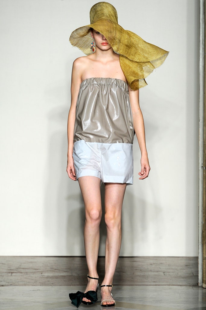 gray vinyl strapless top with shorts