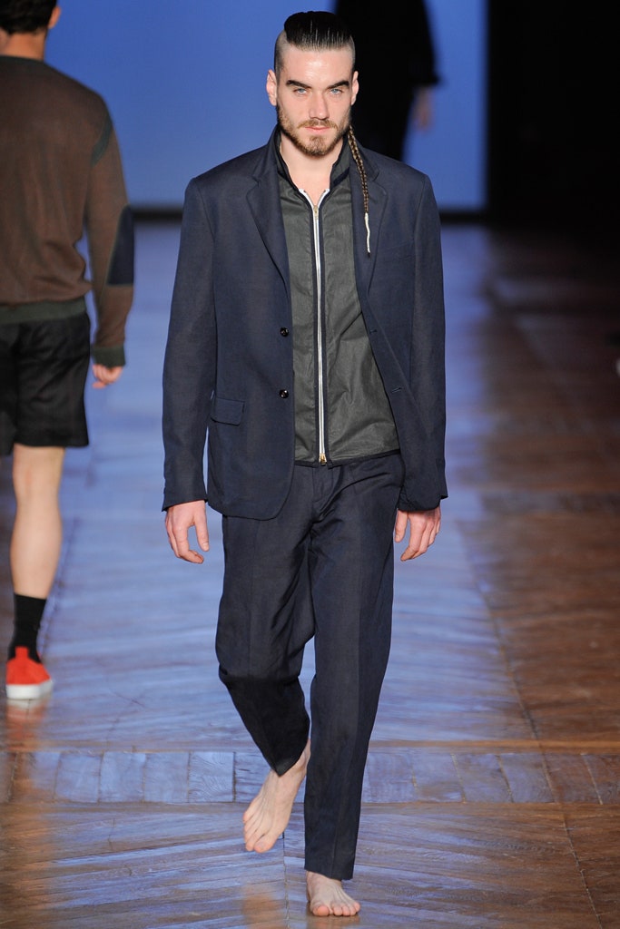 blue cotton long-sleeve collared tailored buttoned suit