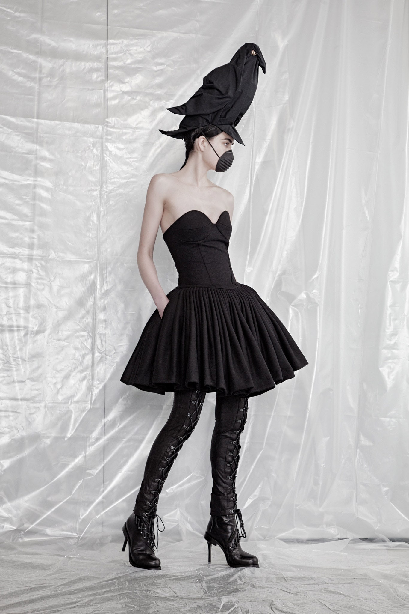 A.F. Vandevorst Fall 2015 Ready-to-Wear