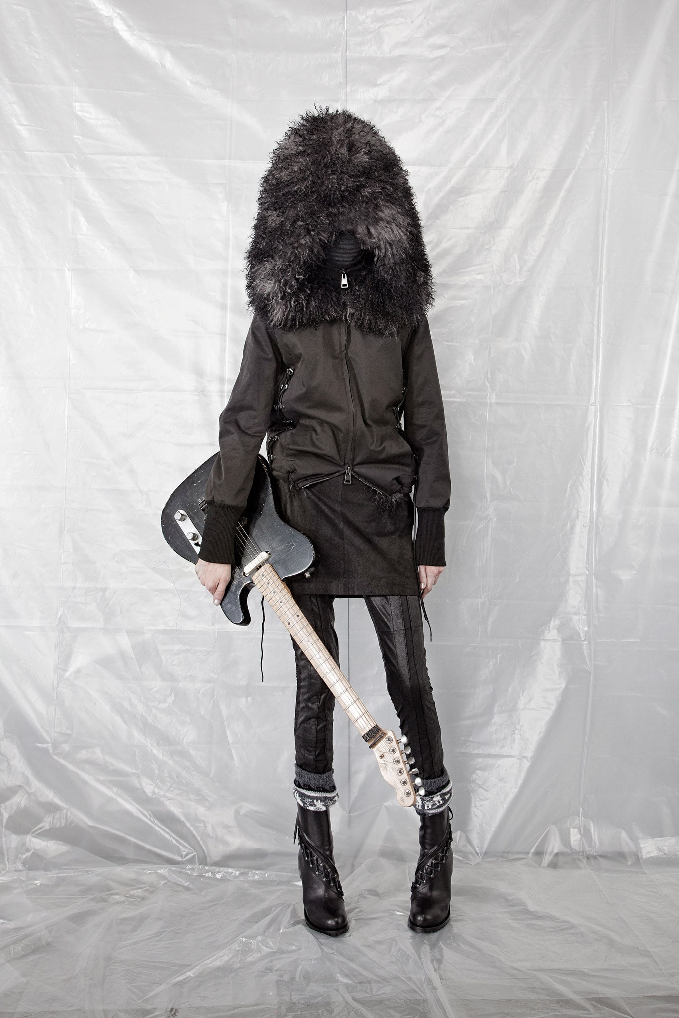 black faux-fur long-sleeve hooded fitted layered coat