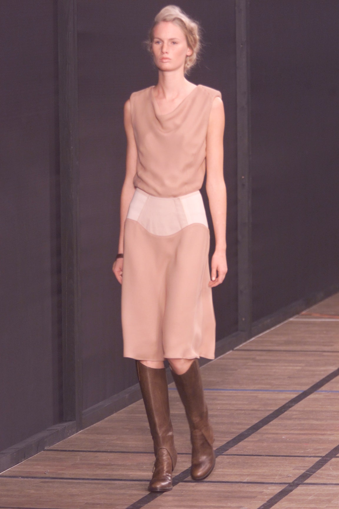 beige silk sleeveless dress with brown boots