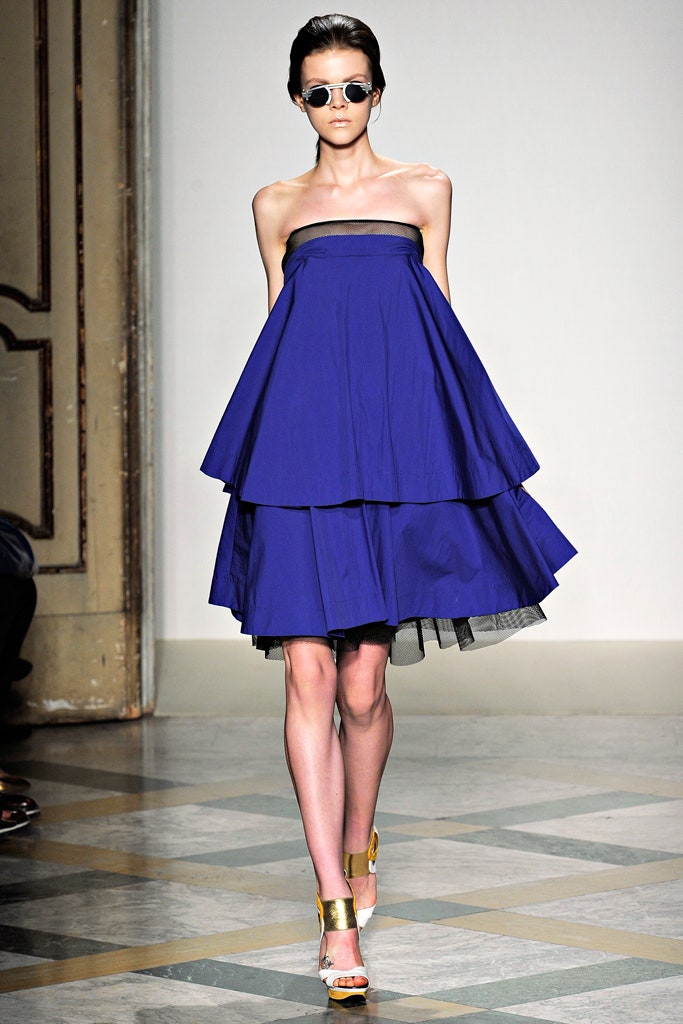 blue tiered strapless dress