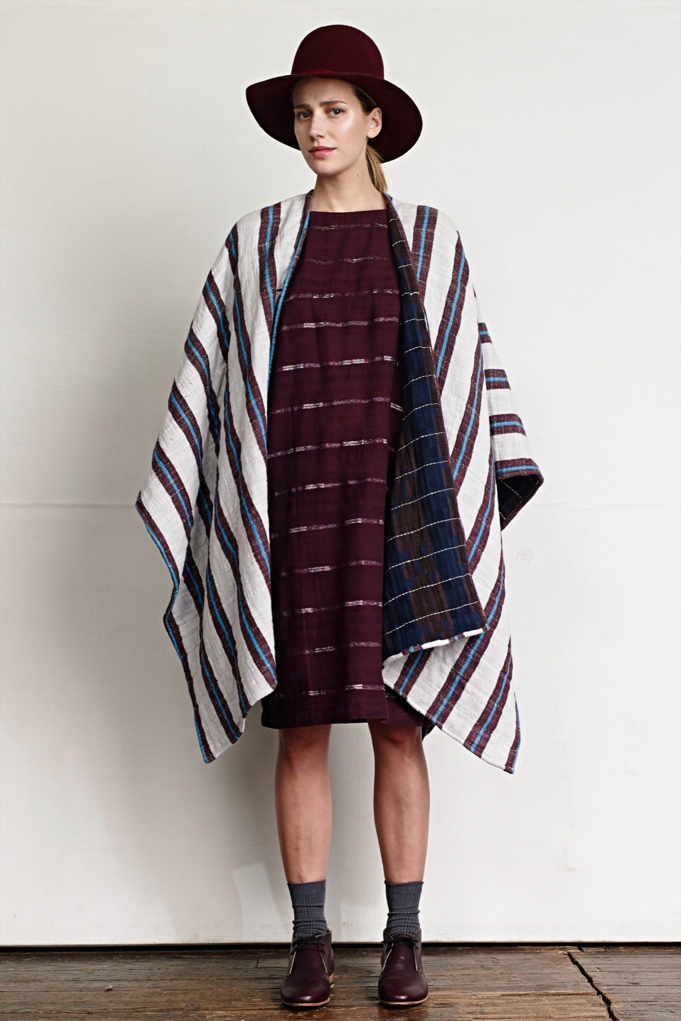 maroon relaxed sleeveless dress