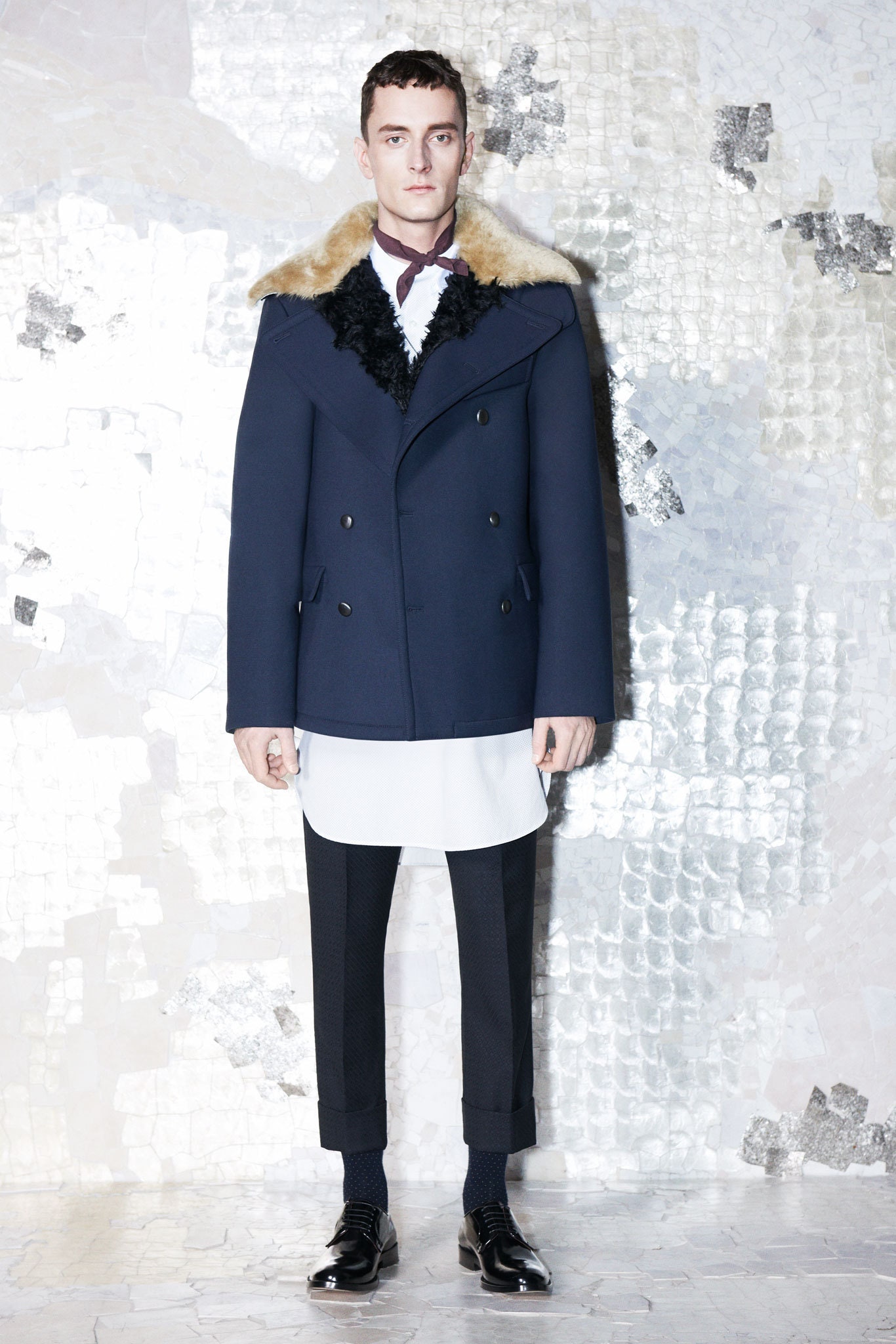 navy coat with fur collar