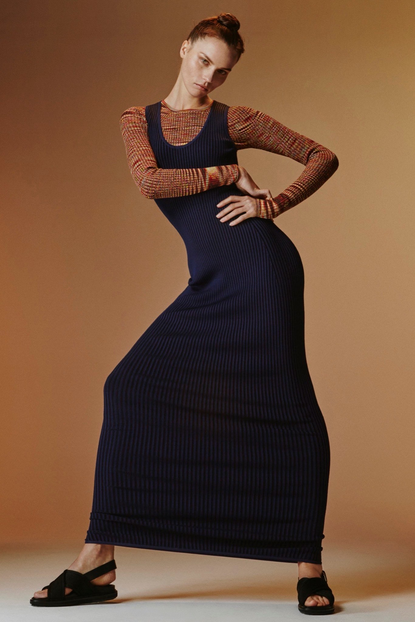 blue maxi dress with ribbed design