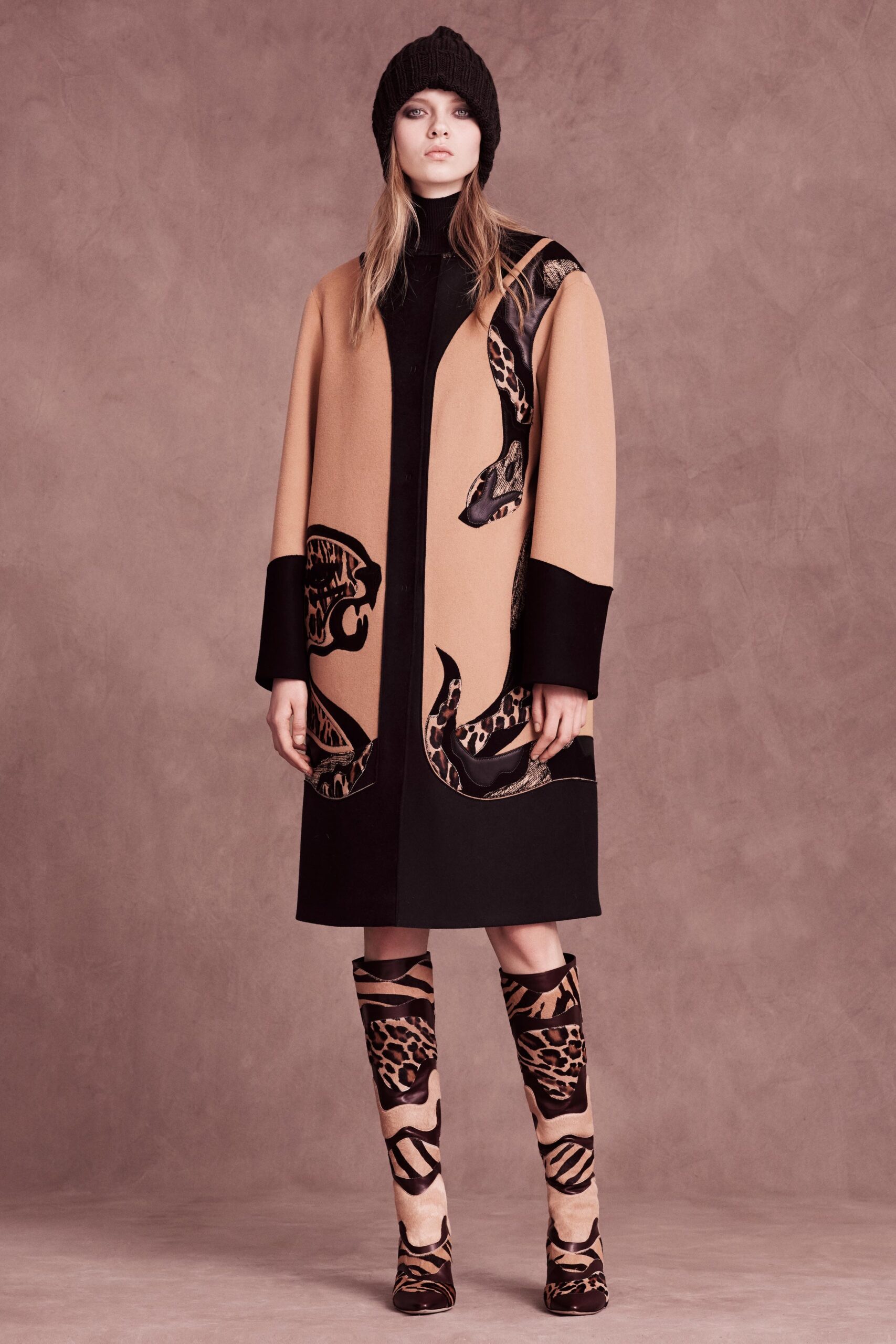 beige wool long-sleeve collared relaxed color-blocked embroidered coat