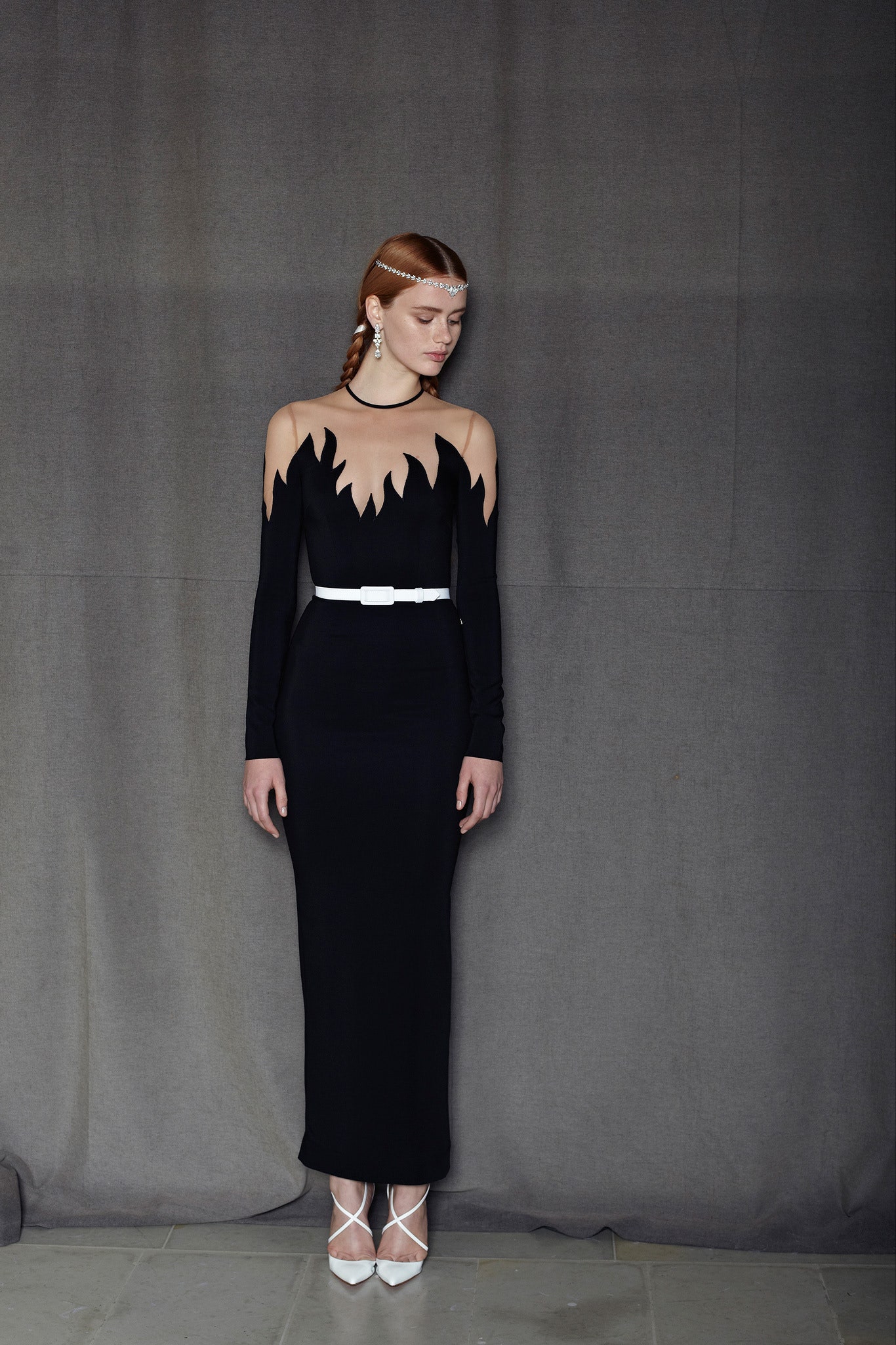 black fitted long-sleeve dress