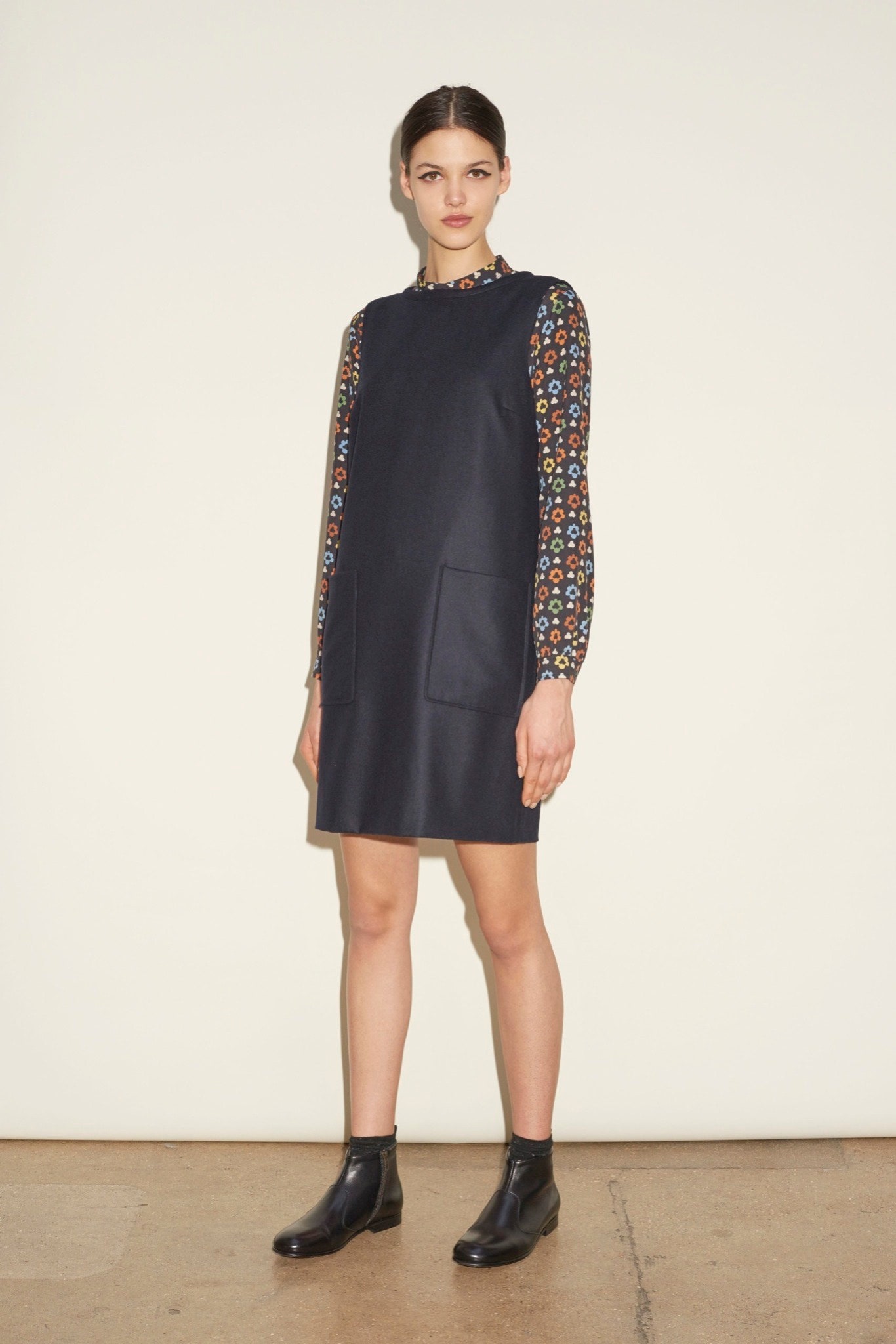 multi cotton long-sleeve collared fitted printed top