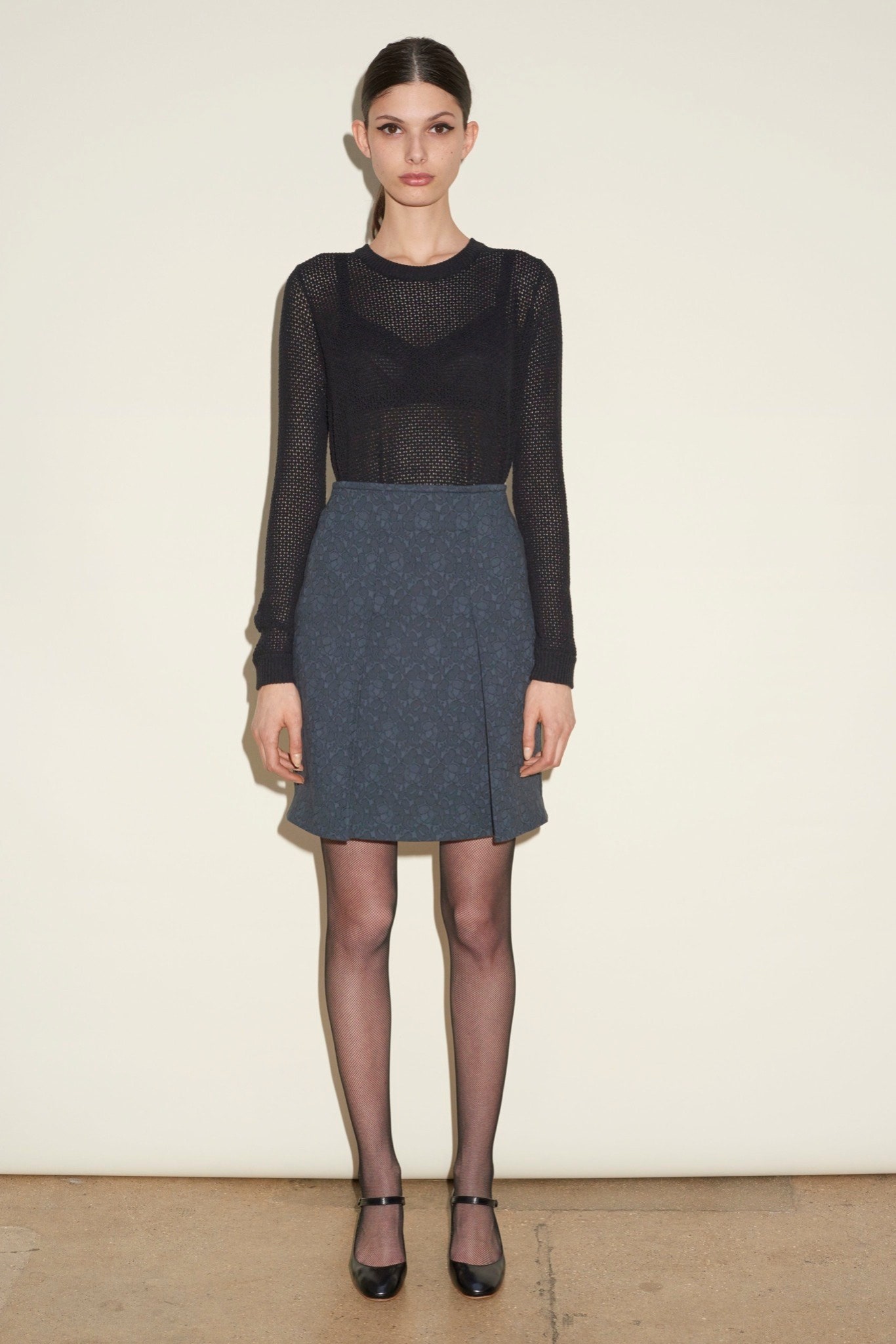 blue cotton fitted high-waisted pleated mini skirt