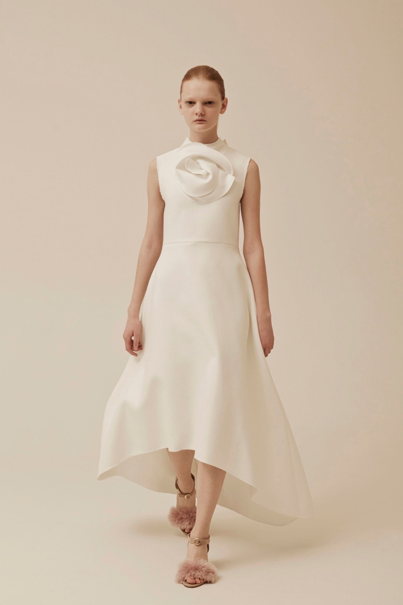 white fitted sleeveless dress