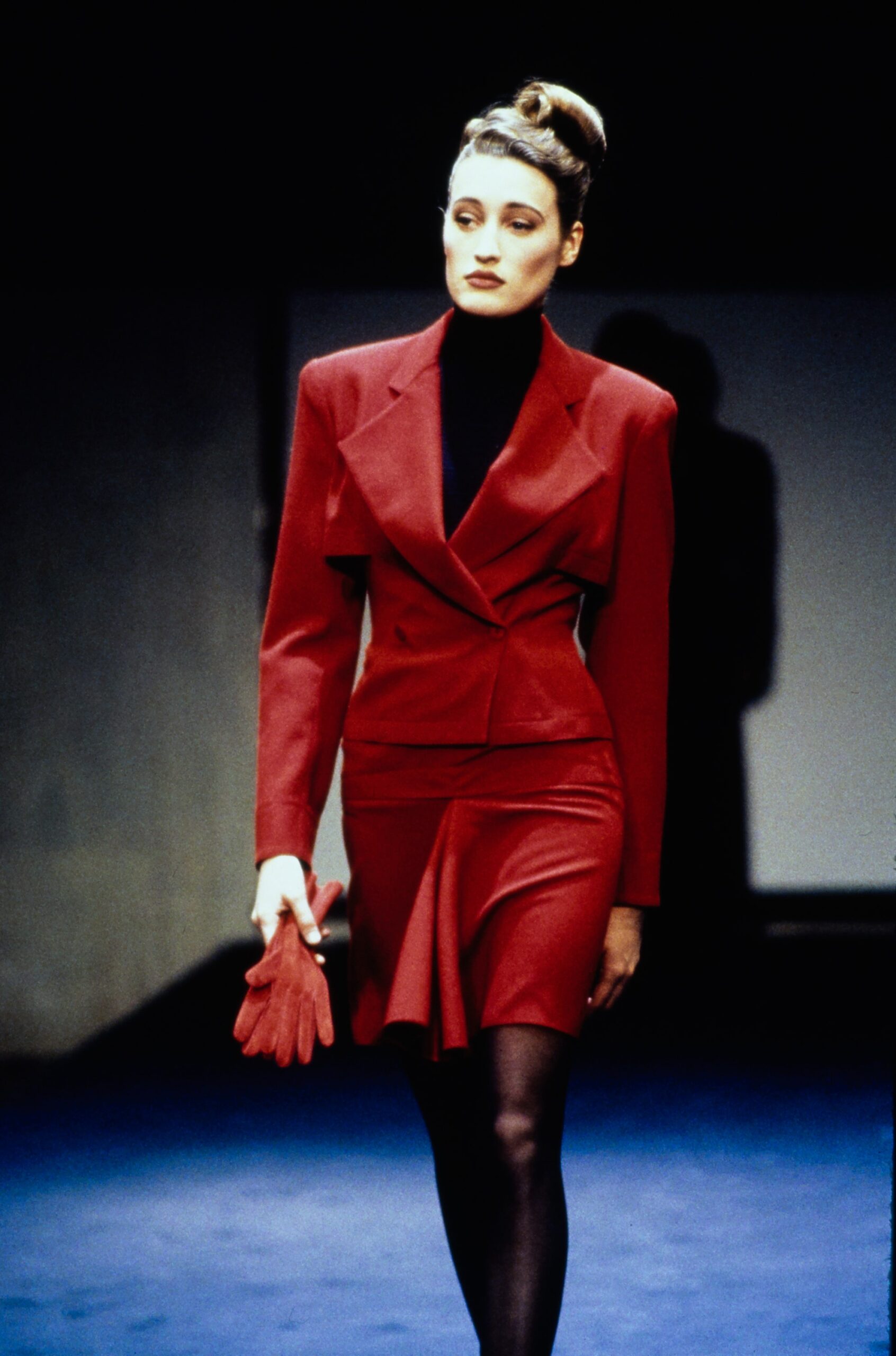 red leather asymmetric fitted flared skirt