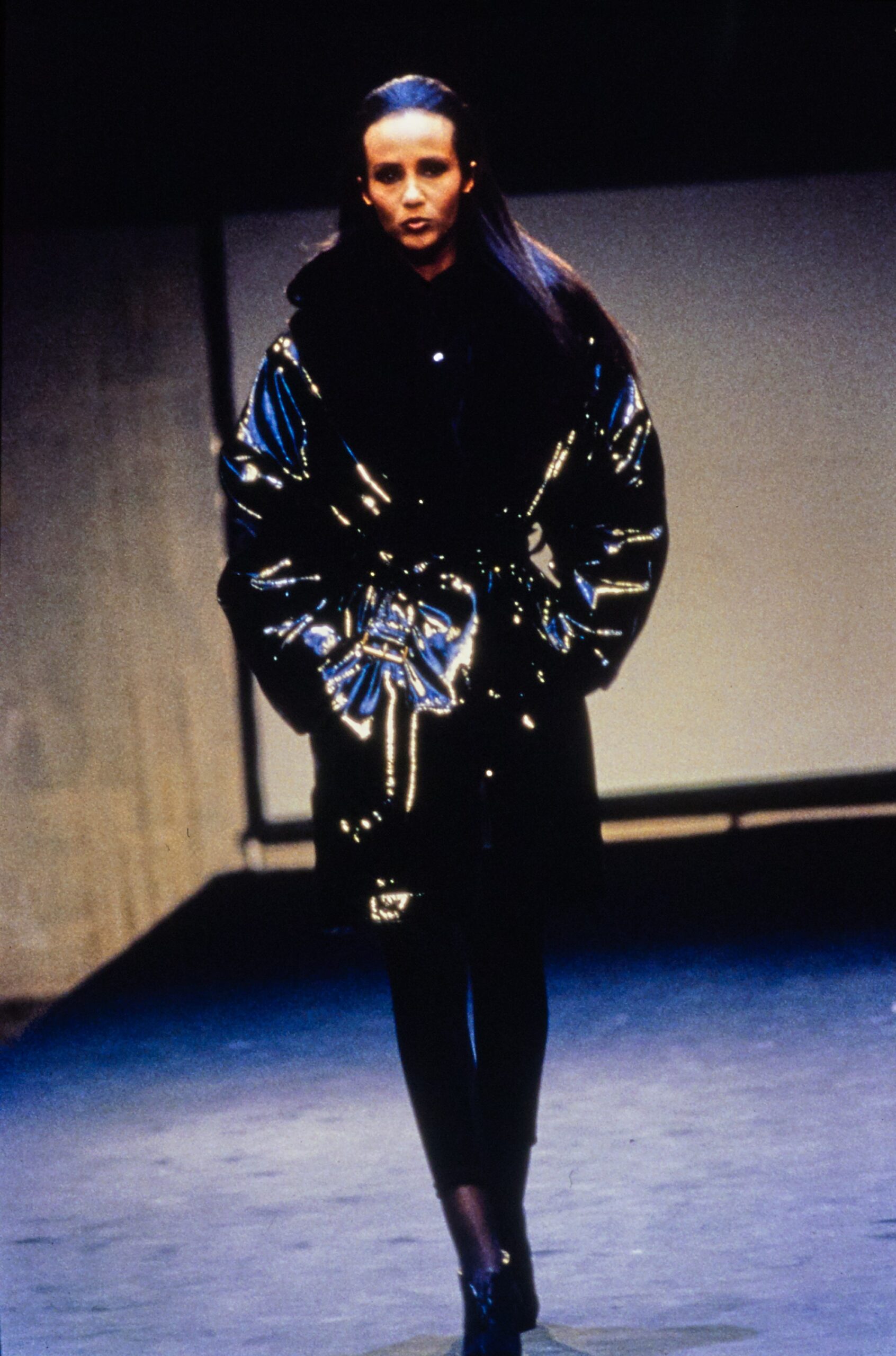 black vinyl long-sleeve collared relaxed zippered belted coat