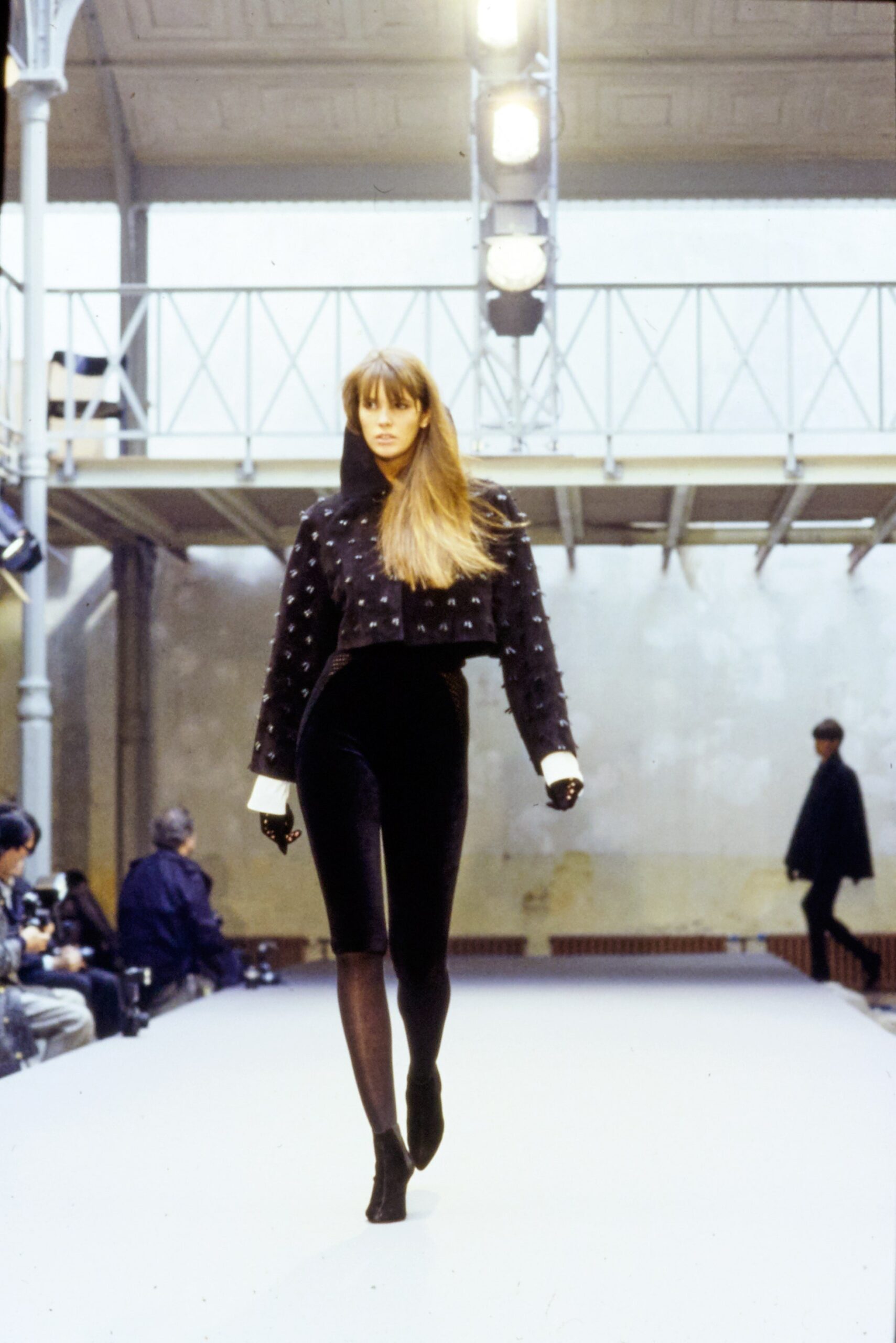 black fitted jacket and pants