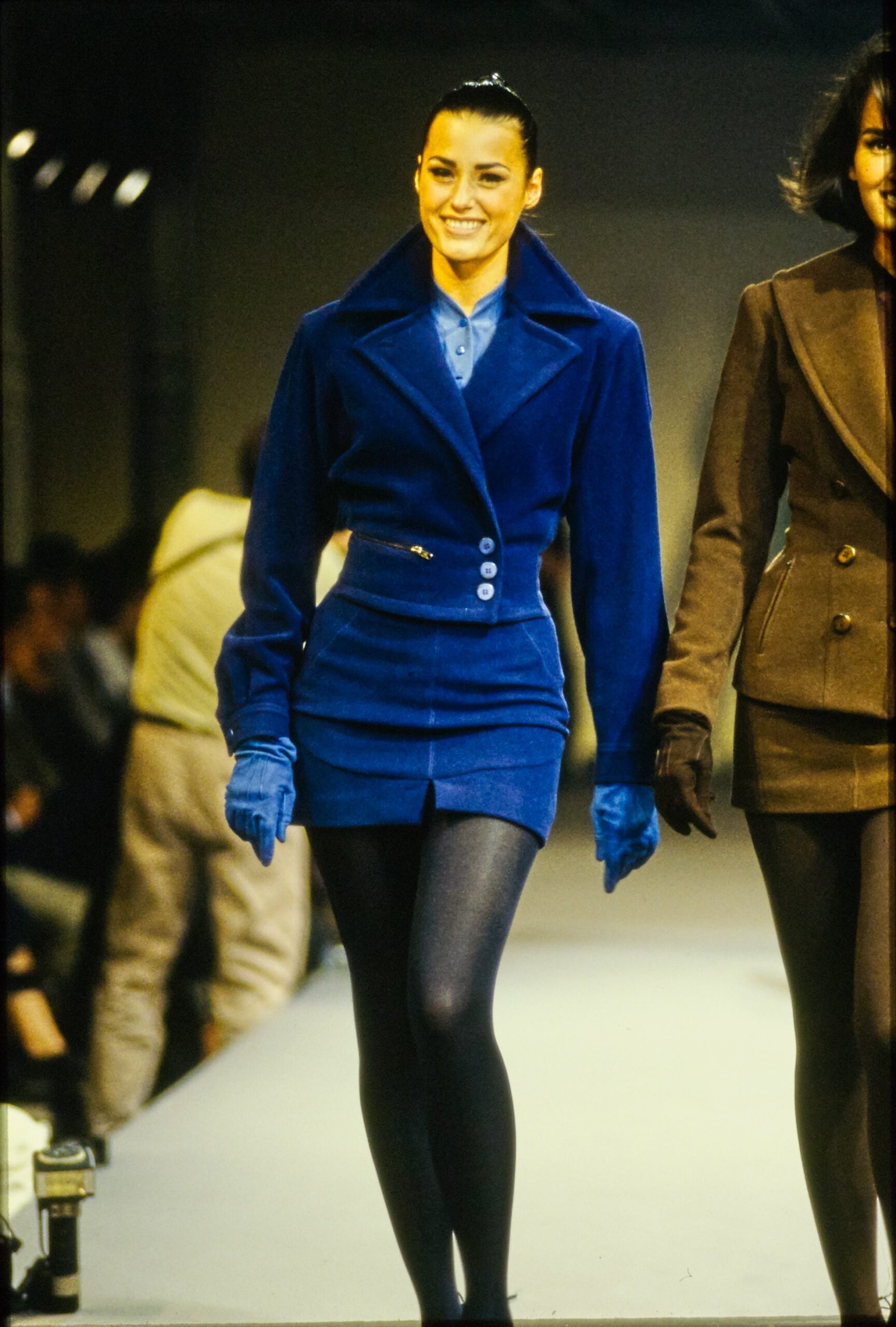 blue fitted gloves