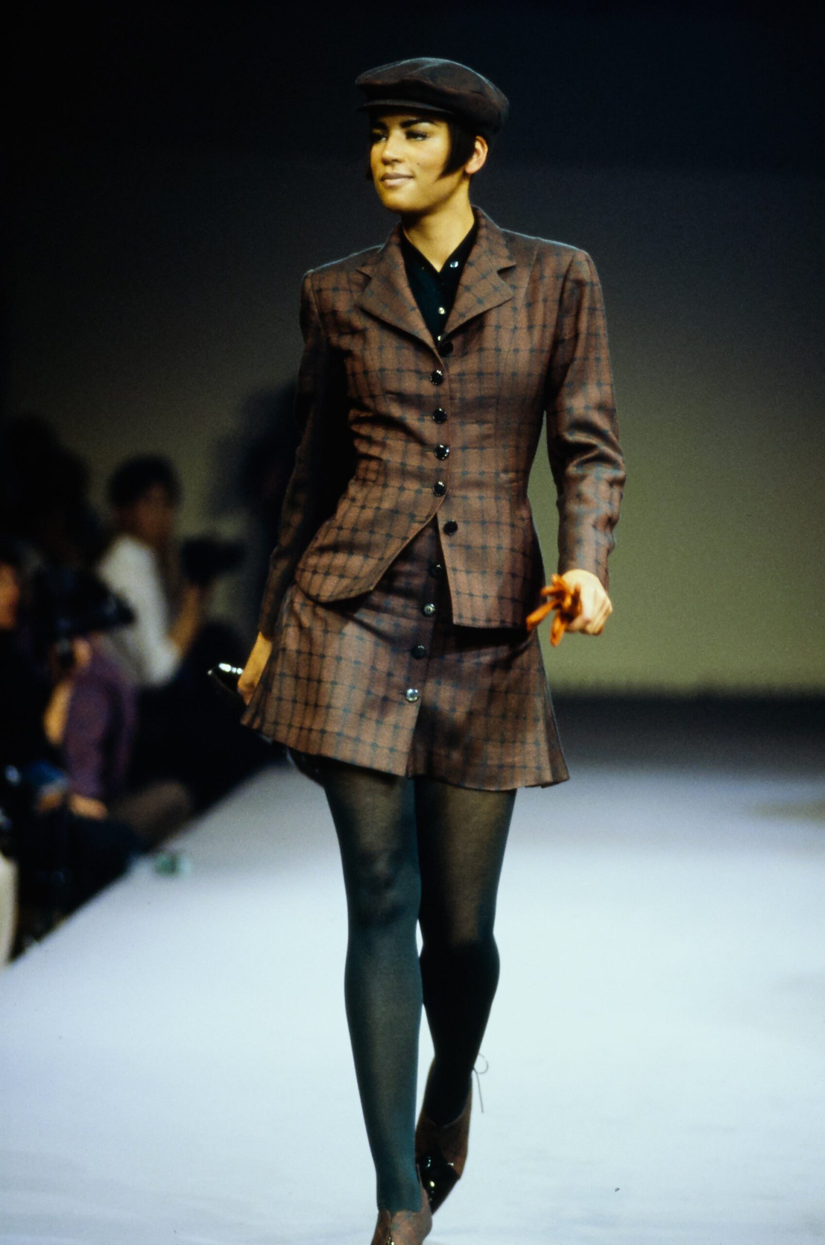brown wool fitted pleated buttoned mini skirt