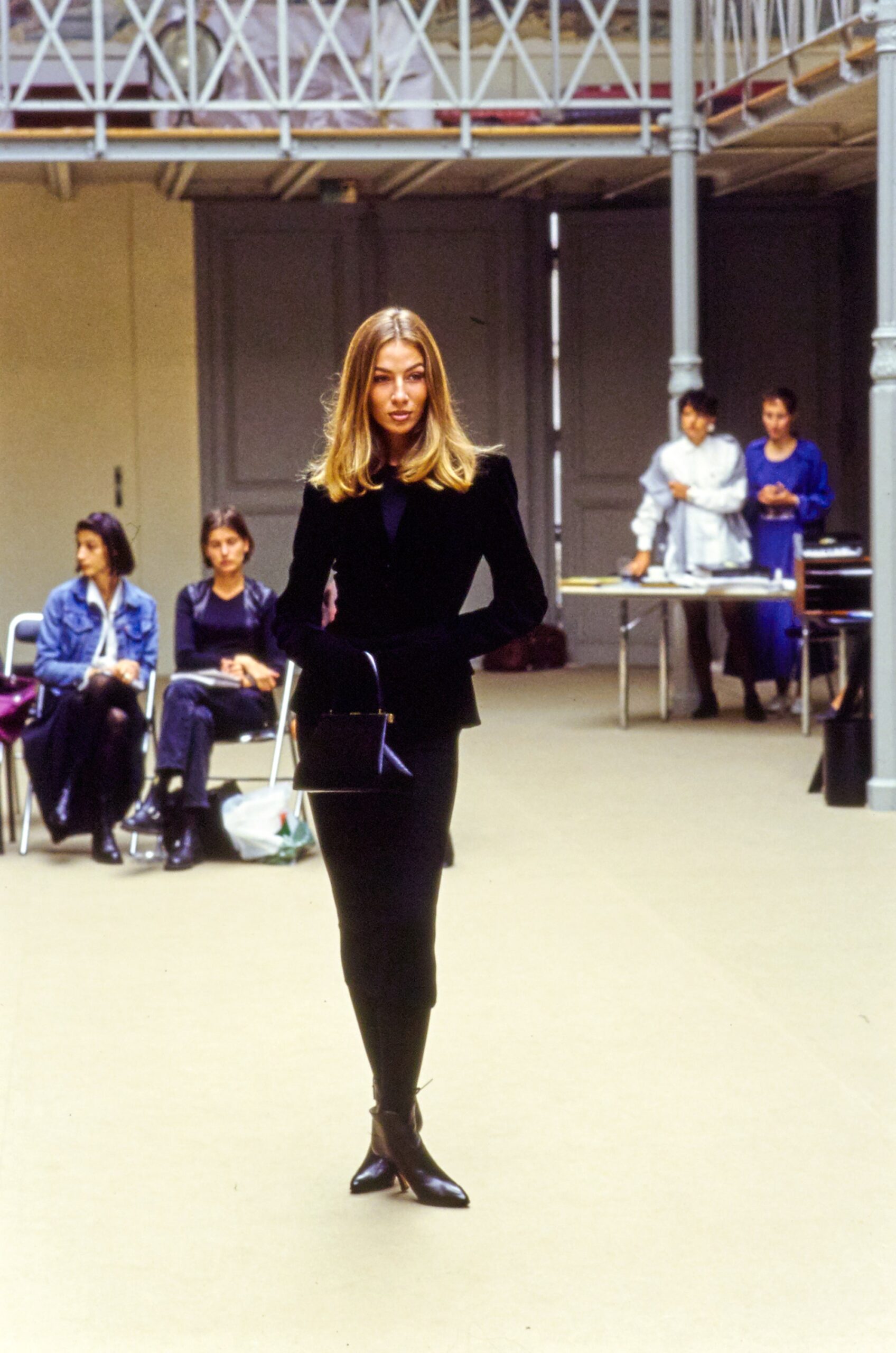 black fitted midi dress