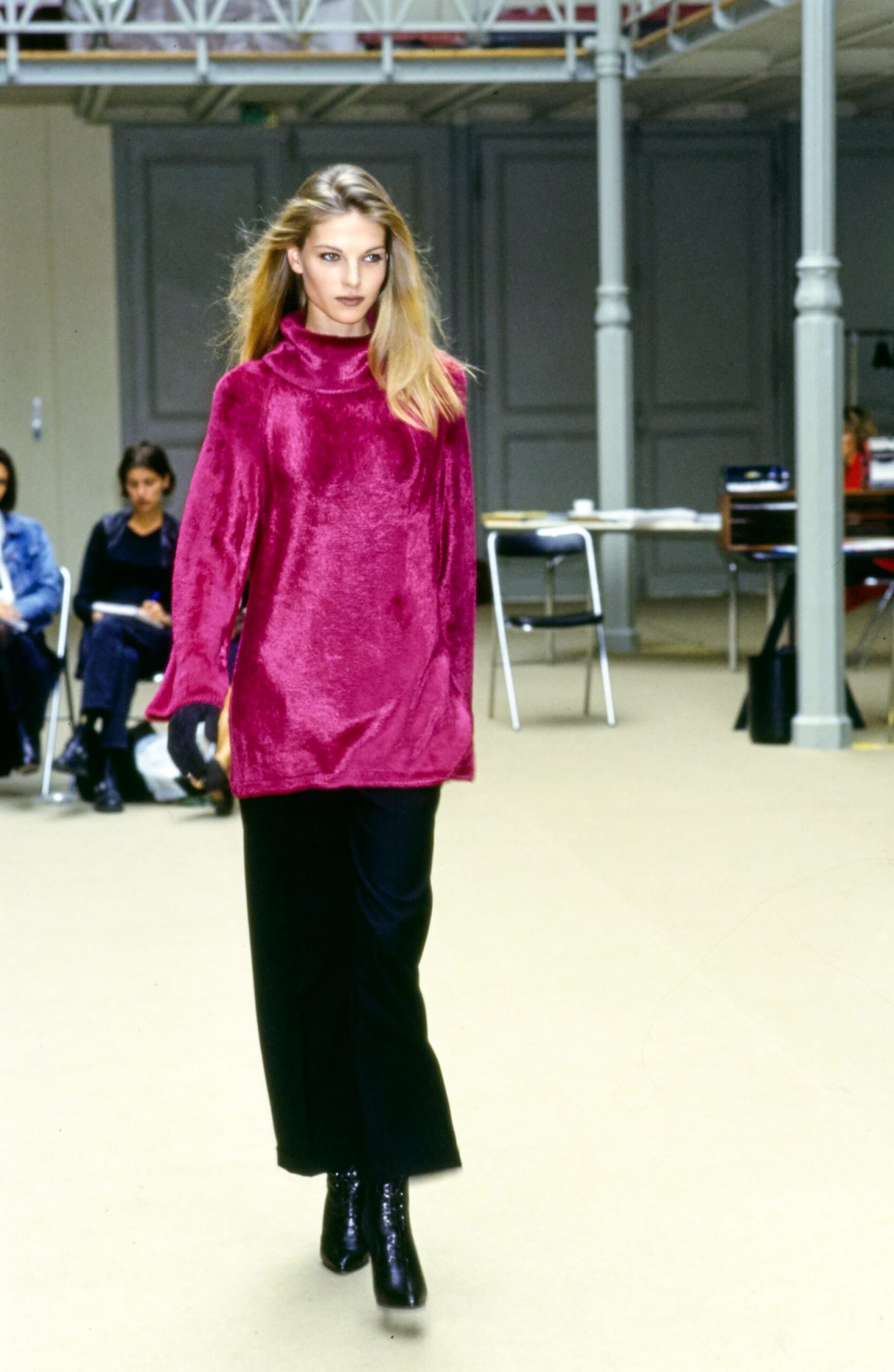 pink velvet oversized top with black pants