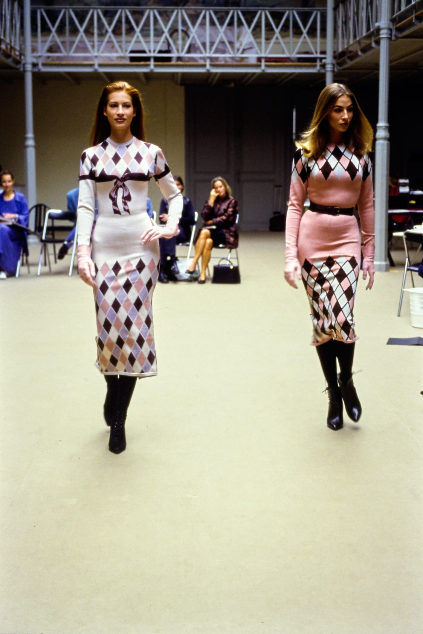 fitted printed midi dresses