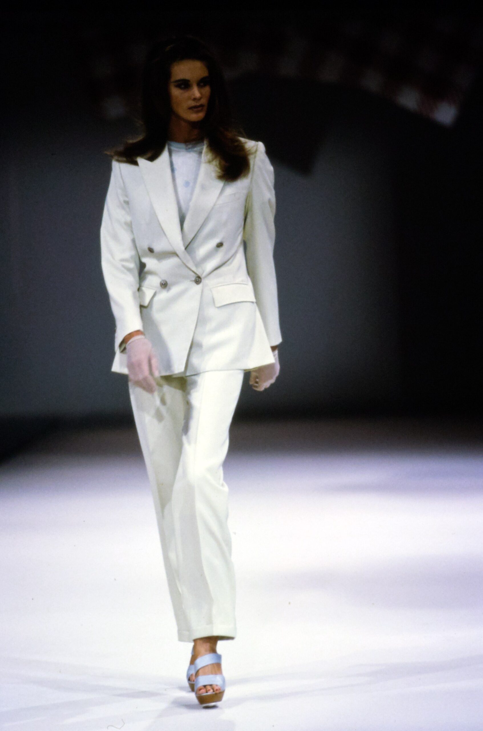 white tailored suit with heels